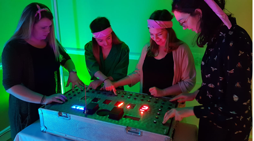 Pop up escape rooms for large groups, corporate events and fun team building days | Leigh Court